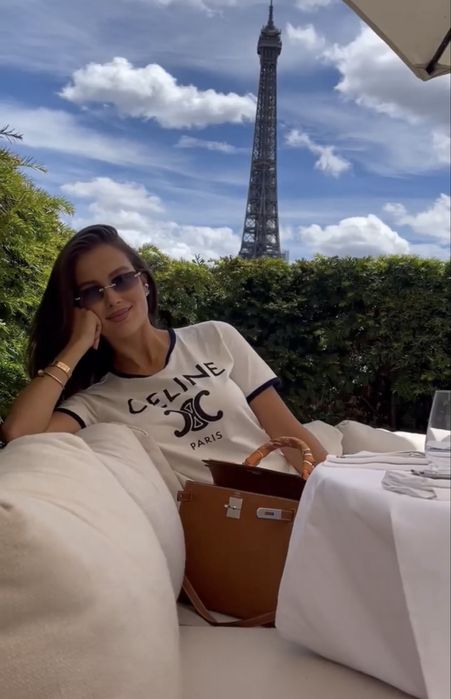 Продам футболку Celine