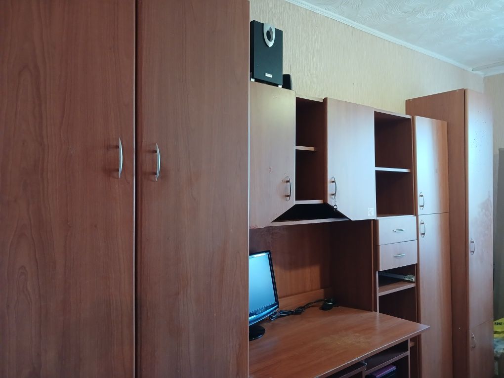 Продам стенку детскую