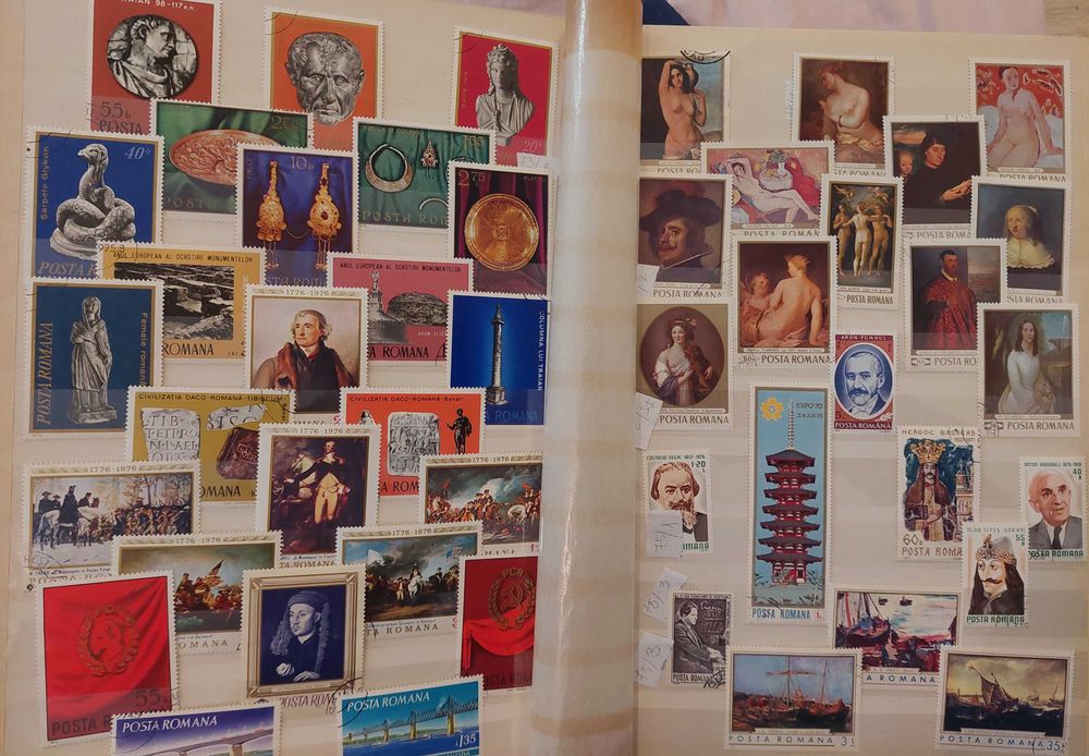 Clasor format A4 cu timbre romanesti +Bonus