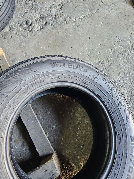 2 anvelope iarna  215 70 16 Nokian 6mm