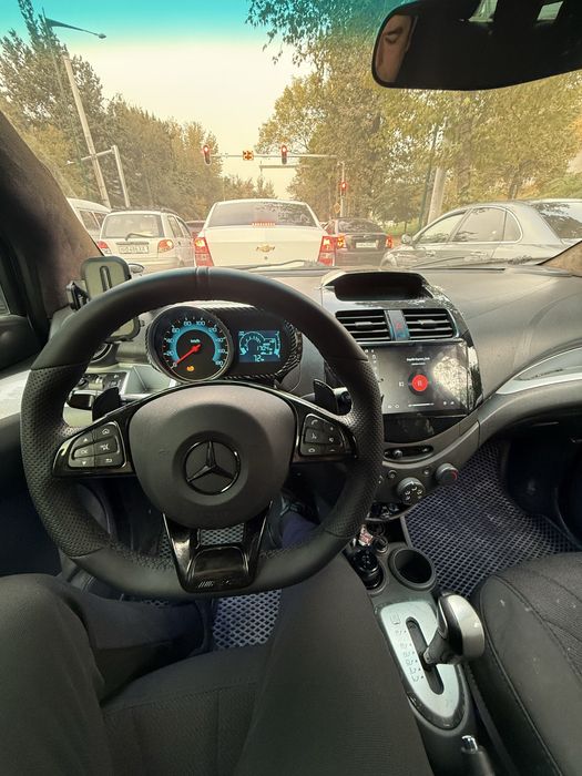 Spark 1.2 ga aftomat qoyilgan polniy navarot tanirofkagacha urilgan