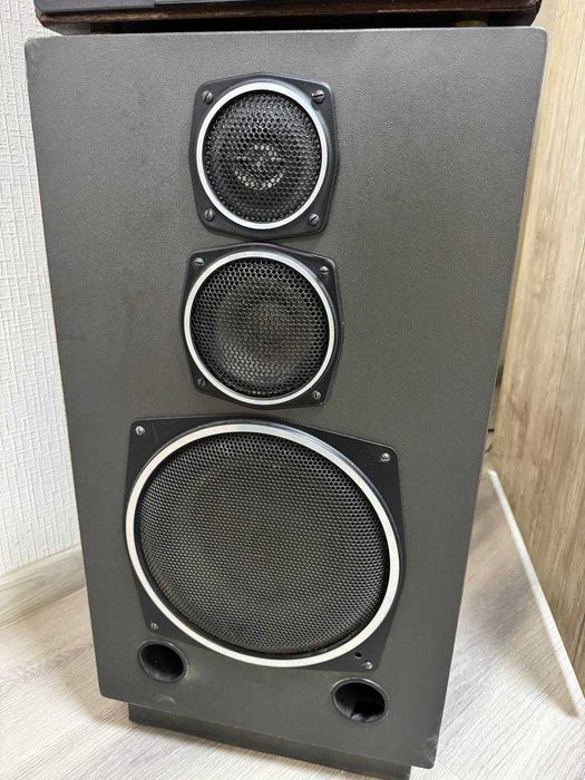 Трех полосные колонки Орбита