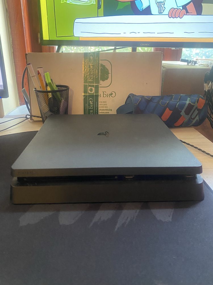 Ps4 1000gb в перфектно състояние