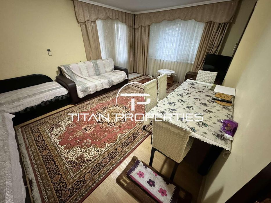 Дава се под наем Двустаен апартамент в Бургас, Център - 65 кв.м за 382.5 € - Снимка #5