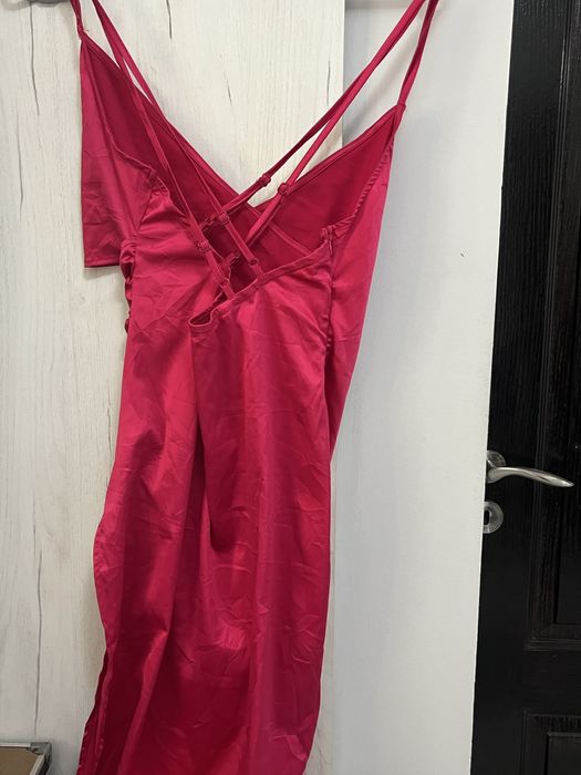 Официална къса рокля