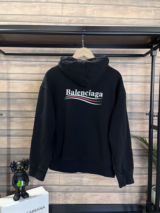Суичър Balencia*ga