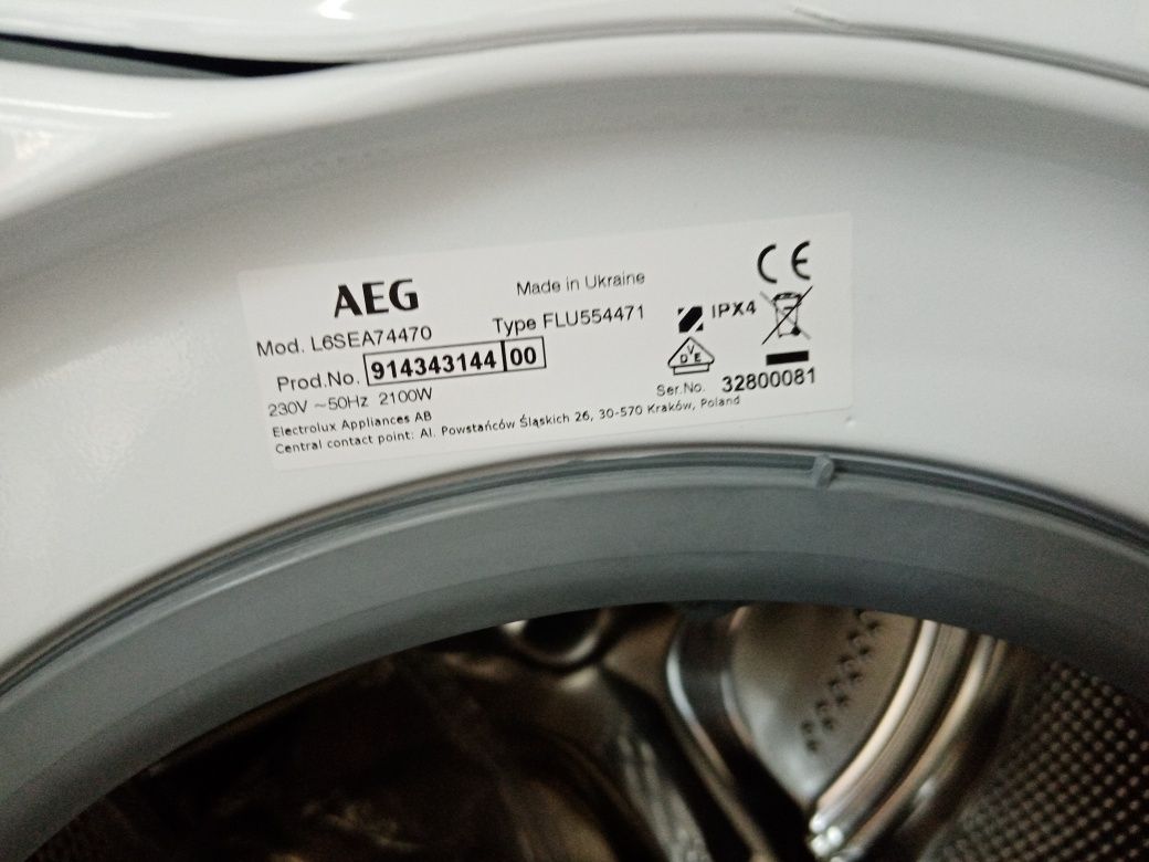 Mașina de spălat rufe slim Aeg seria 6000