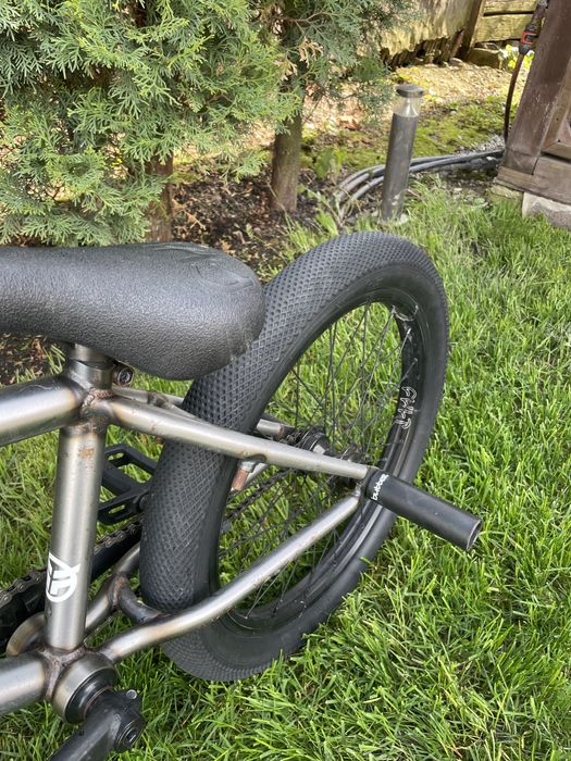 Bicicleta BMX Cult GATEWAY-C - Raw 2022