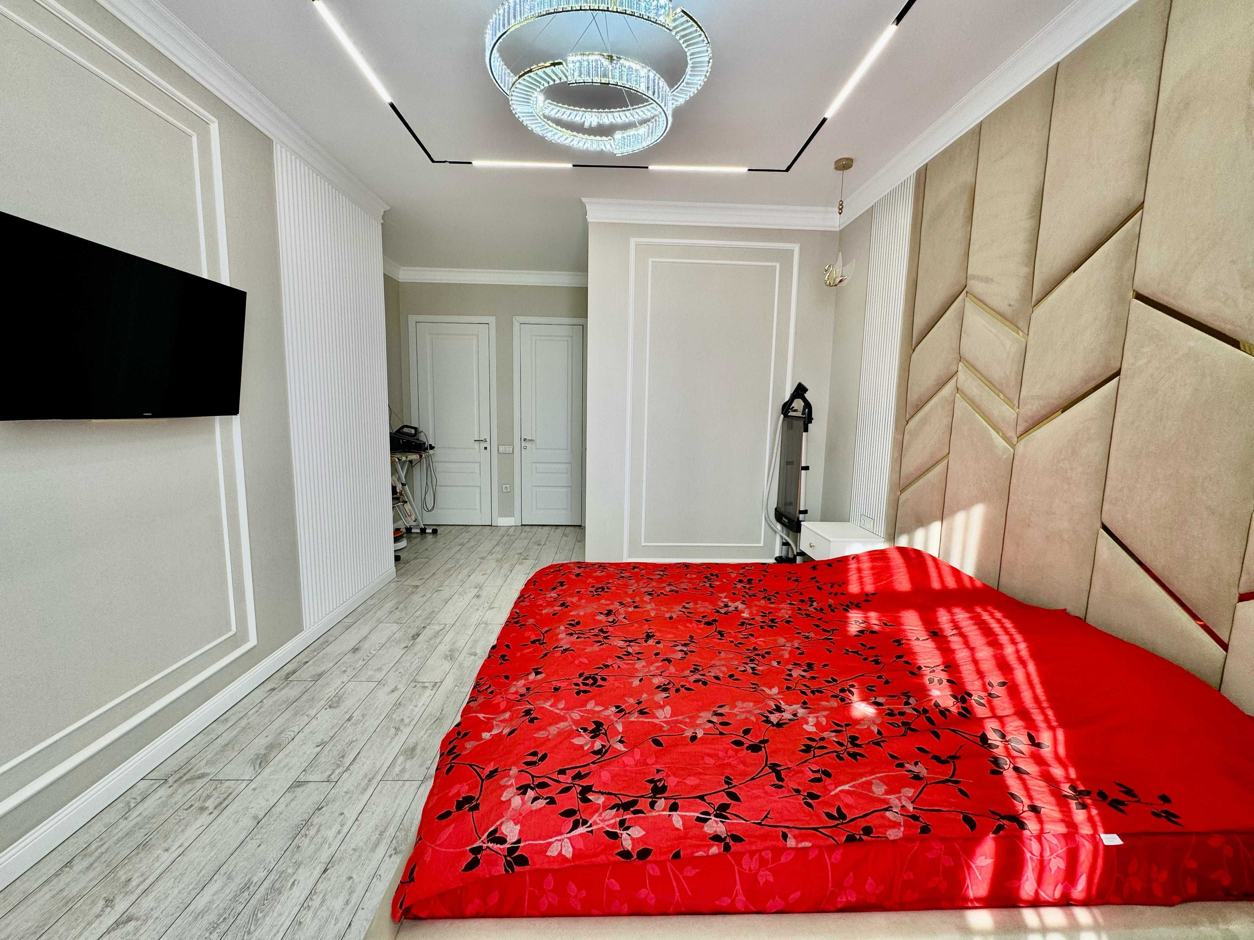Продаем ШИКАРНУЮ 3 комн. кв - ул. Гоголя 56/4