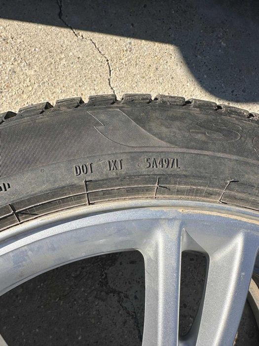Anvelope Pirelli 255/45 R19 + jante R19 5x114.3