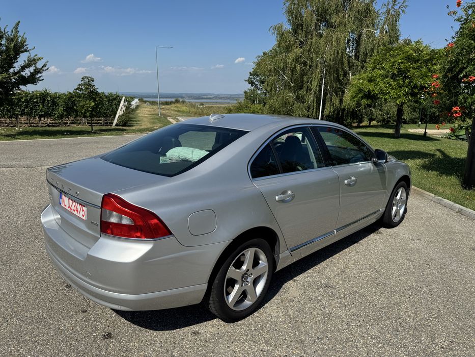 Volvo s80 2.0 diesel, an 2010