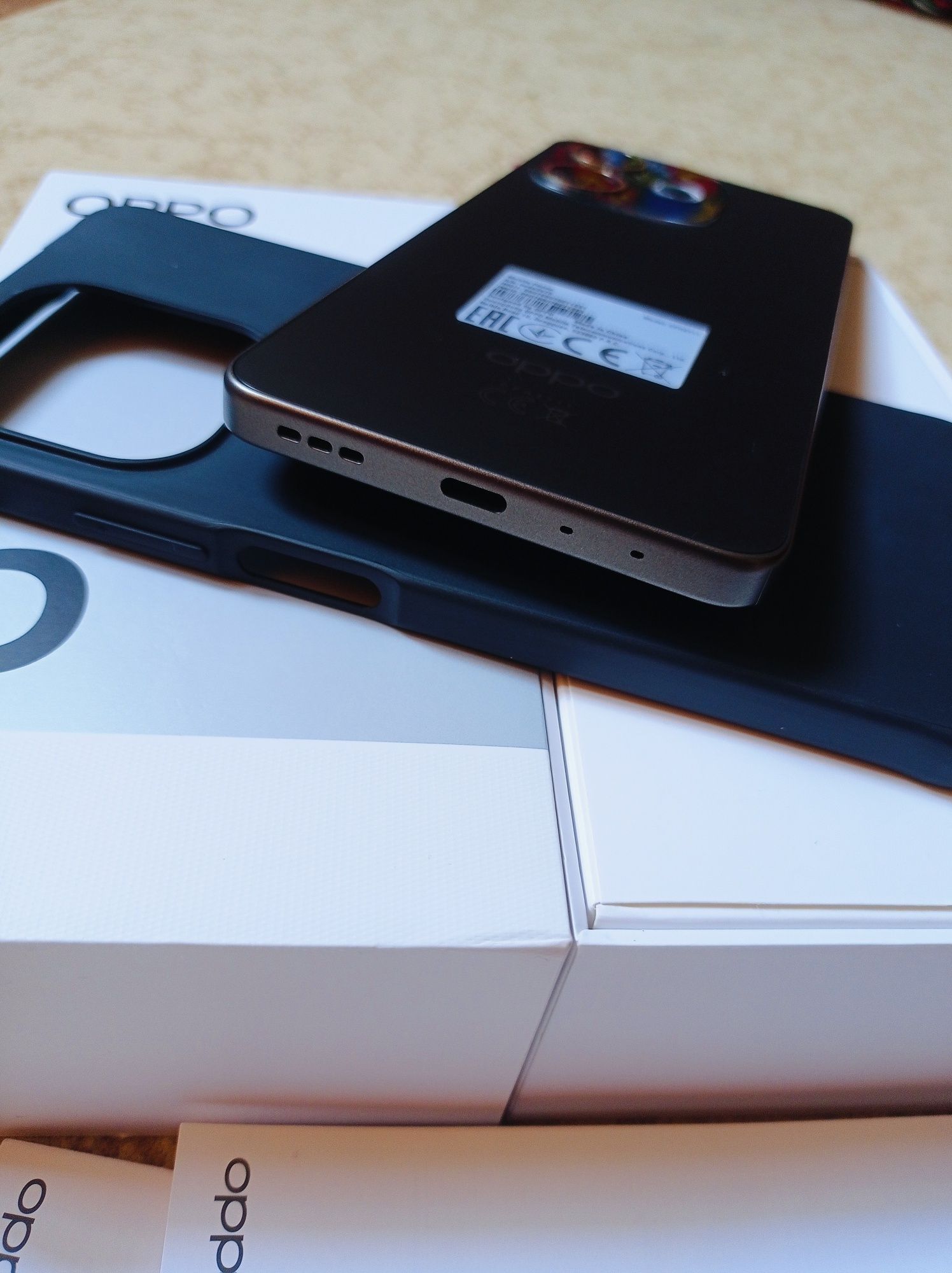 OPPO A5 Pro 8+8/128Gb