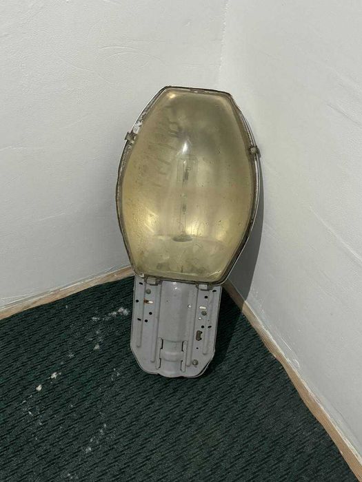 Продам Уличный фонарь