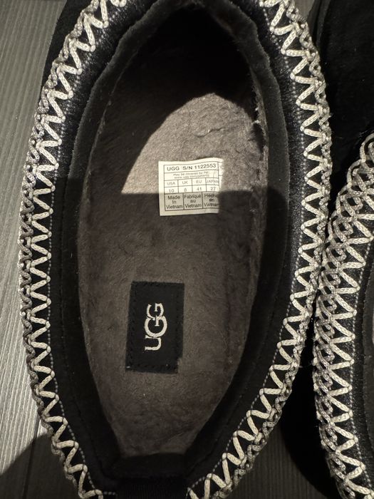 Papuci UGG negru
