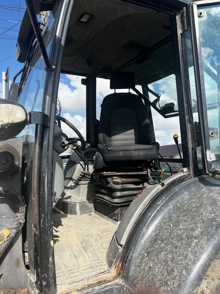 Vand buldoexcavator terex 820 an 2008 ore14500