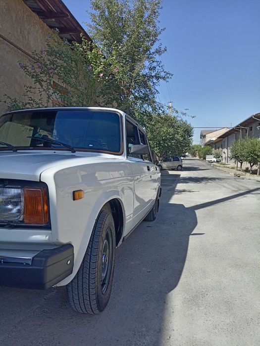 Vaz 2105 Pasadkada  AFORMITGA sotiladi