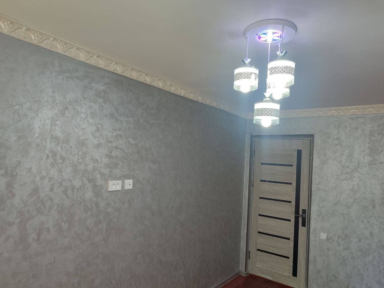 Срочно продается 2/2/4 Лисунова, ресторан Парвоз
