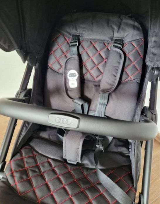 Детска количка Audi