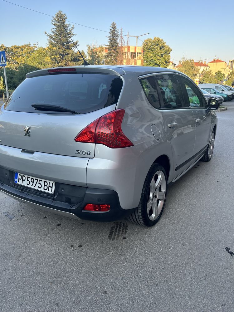 Пежо 3008 1.6 турно бензин