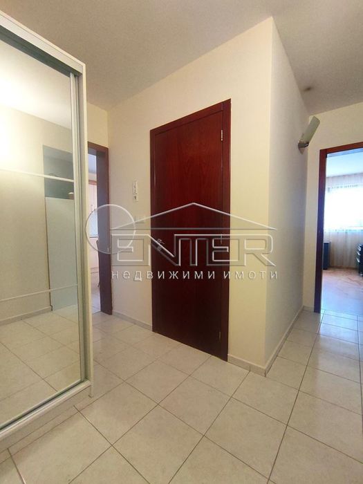 Дава се под наем Тристаен апартамент в Варна, Окръжна болница - 75 кв.м за 565 € - Снимка #4