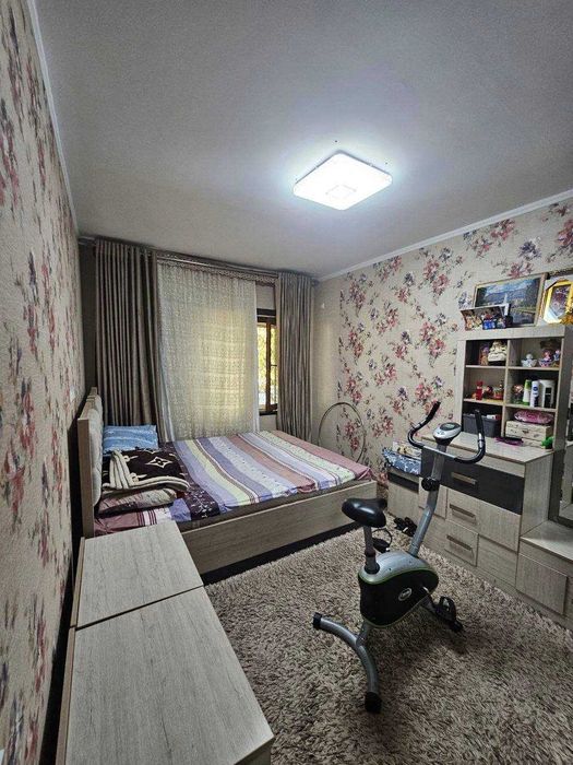 Продаётся 3/2/5 БИЙ Максим Горький Среднее состояние 70м2