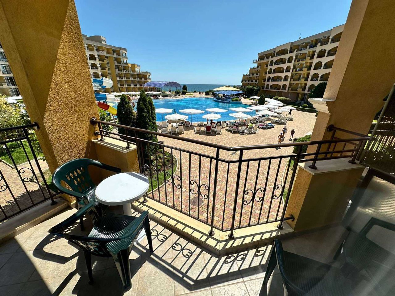 Продава се Тристаен апартамент в Ахелой - 130 кв.м за 593 €/кв.м - Снимка #11