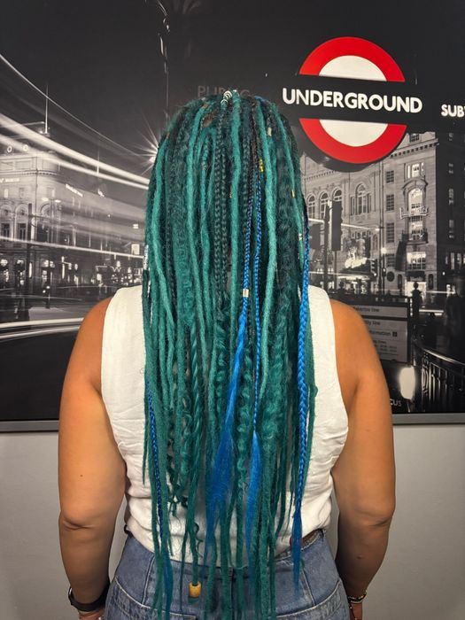 Codițe afro și spicuri