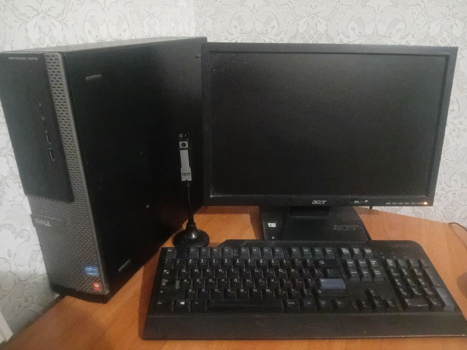 Продаётся компьютер Core i3. Рабочий