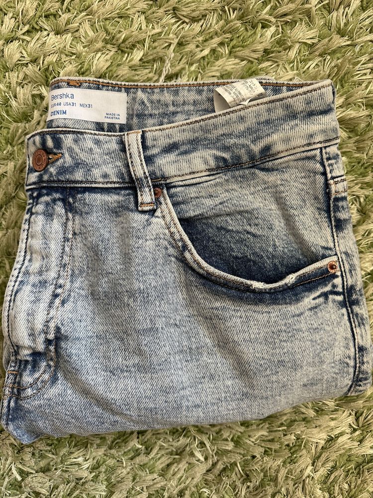 Дънки Bershka различни модели