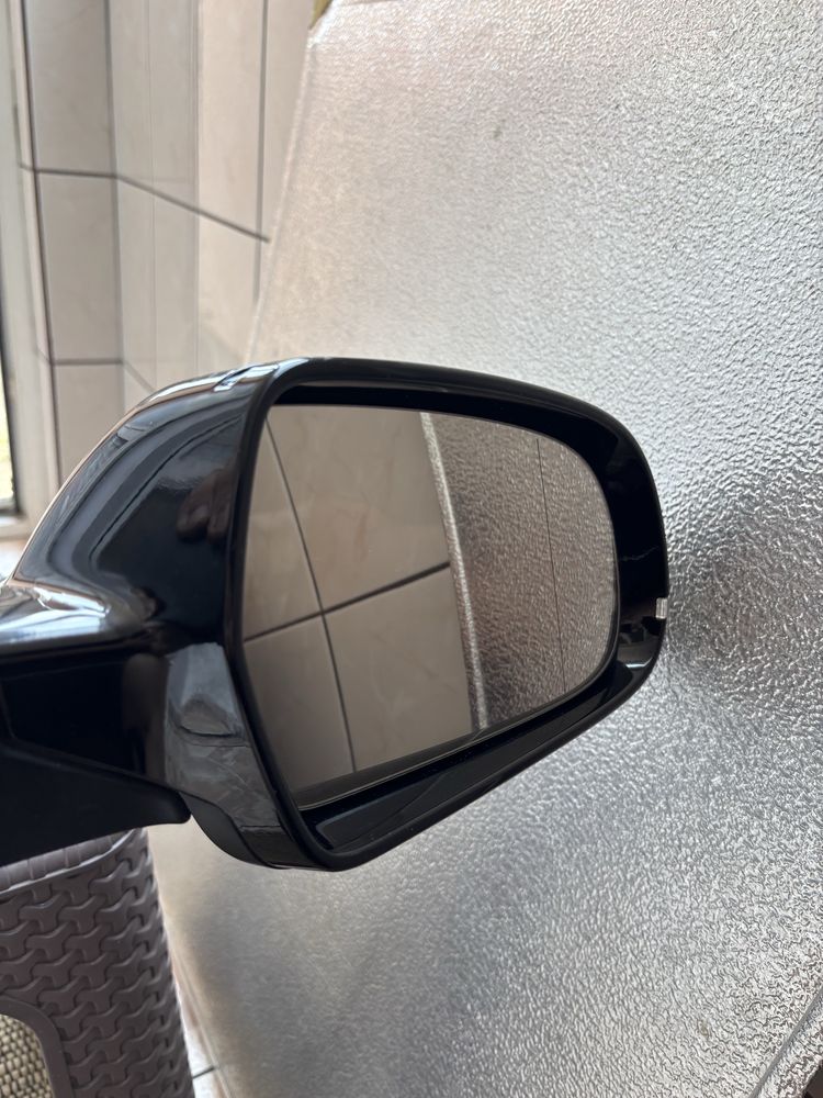 Дясно огледало Audi B8 2011