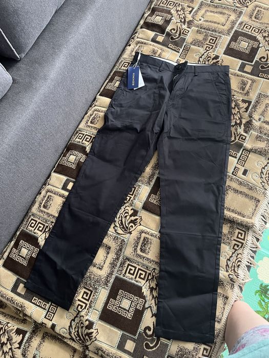 Продам мужские штаны новые