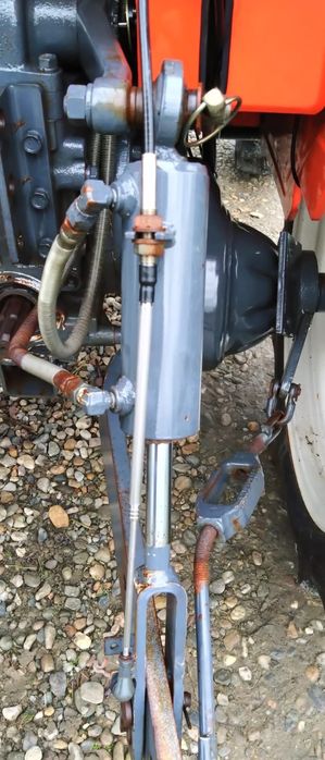 Vând tractor Kubota GL200 4x4 servodirecție