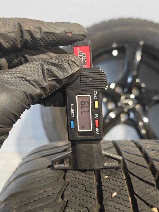 Roti/Jante 17 cu anvelope de iarna 225/55R17 BMW X1 X2 MINI 7J ET 47