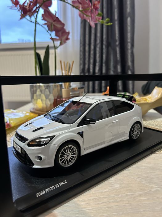 Macheta Ford Focus RS 1:18 Solido