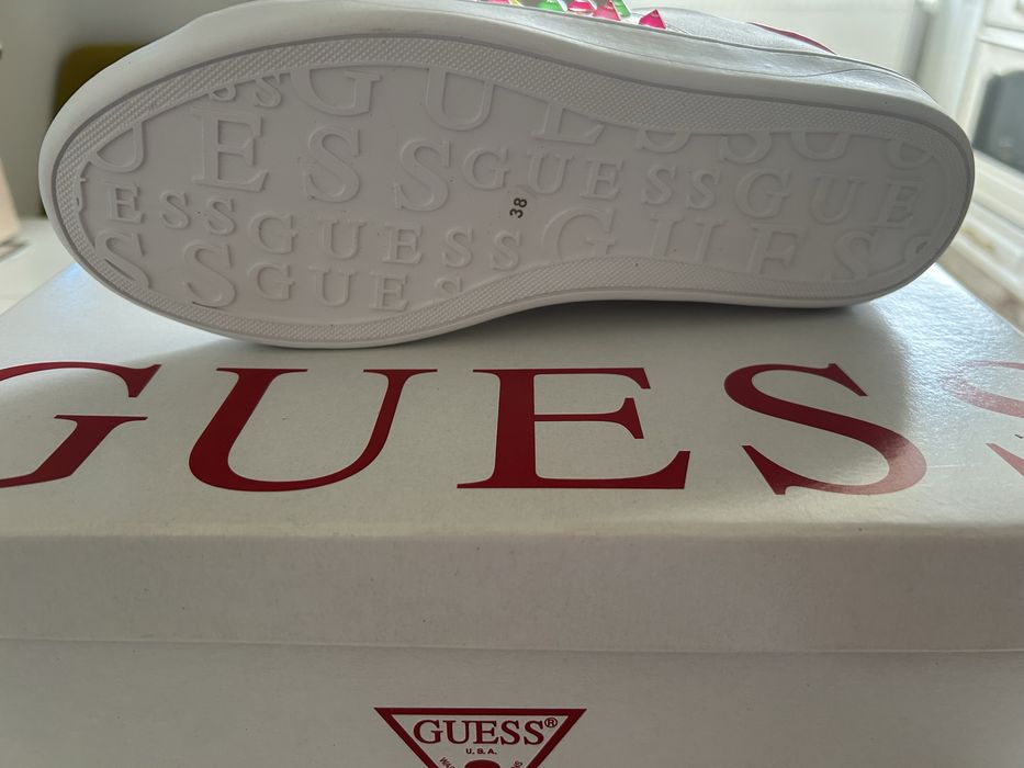 Sneakers Guess noi masura 38