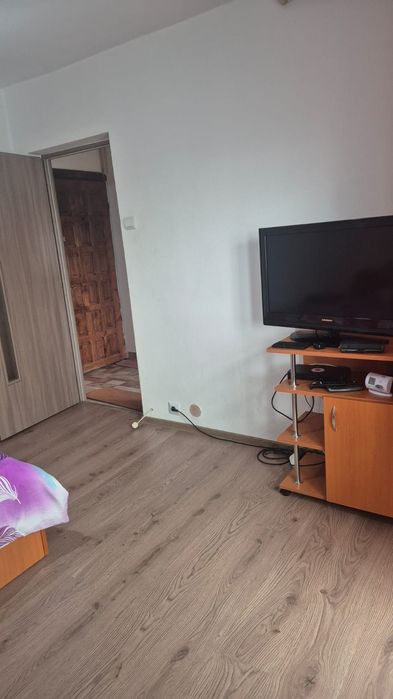 Apartment 1 camera de închiriat