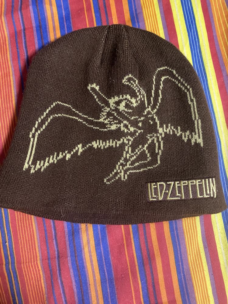 Urgent Caciula Led Zeppelin Y2k vintage originala rock brodata
