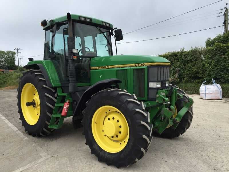 Dezmembrez John Deere Seria 8000, 7000, 6000. Vand Piese 8300, 8320R