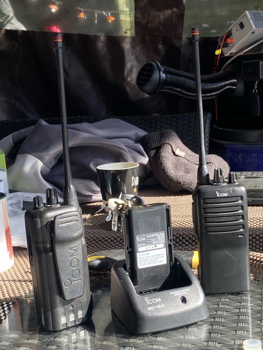 Set Statii Radio Icom IC-F14 (Emisie-receptie / walkie talkie)