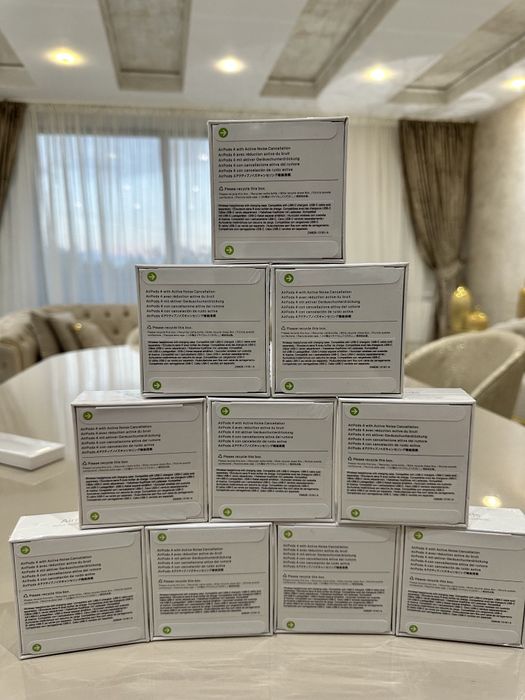 Airpods 4 de vanzare