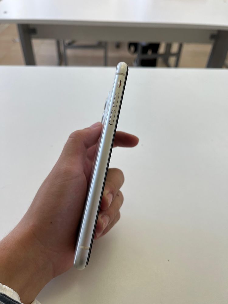 iphone11.