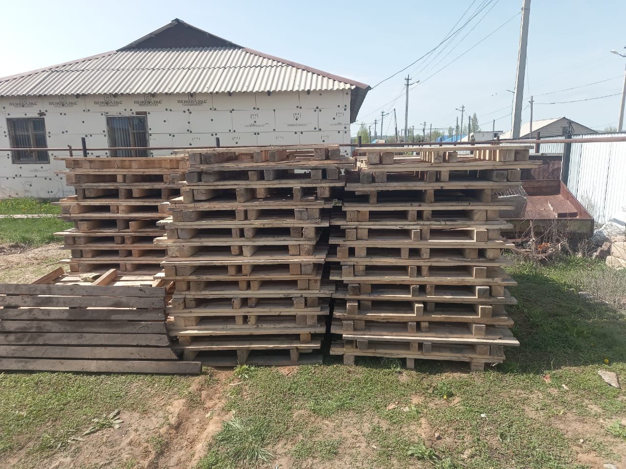 Продам поддон в отличном состоянии