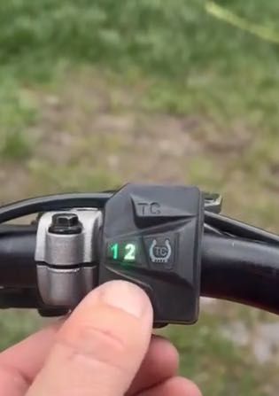 Vând ktm sxf 450 2023 cu 2 mape putere
