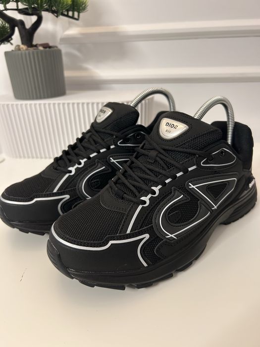 Adidasi Dior B30
