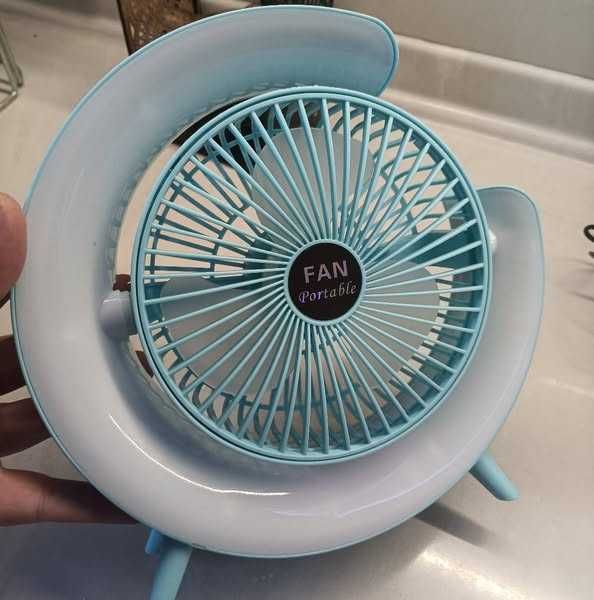 НОВ! USB настолен вентилатор, 3 скорости, 360° въртене, LED осветление