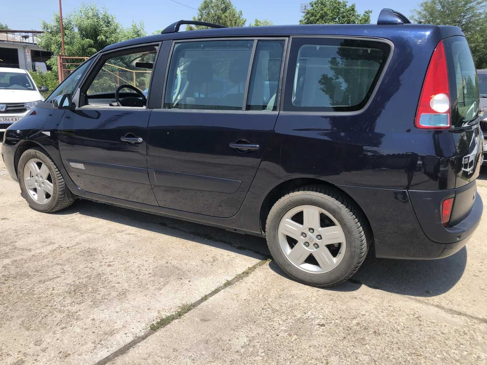 Renault Espace 2.2 dCi