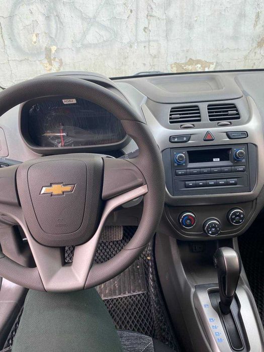 Продается Chevrolet Cobalt 2025 в новом состоянии. Пробег 4800 км.