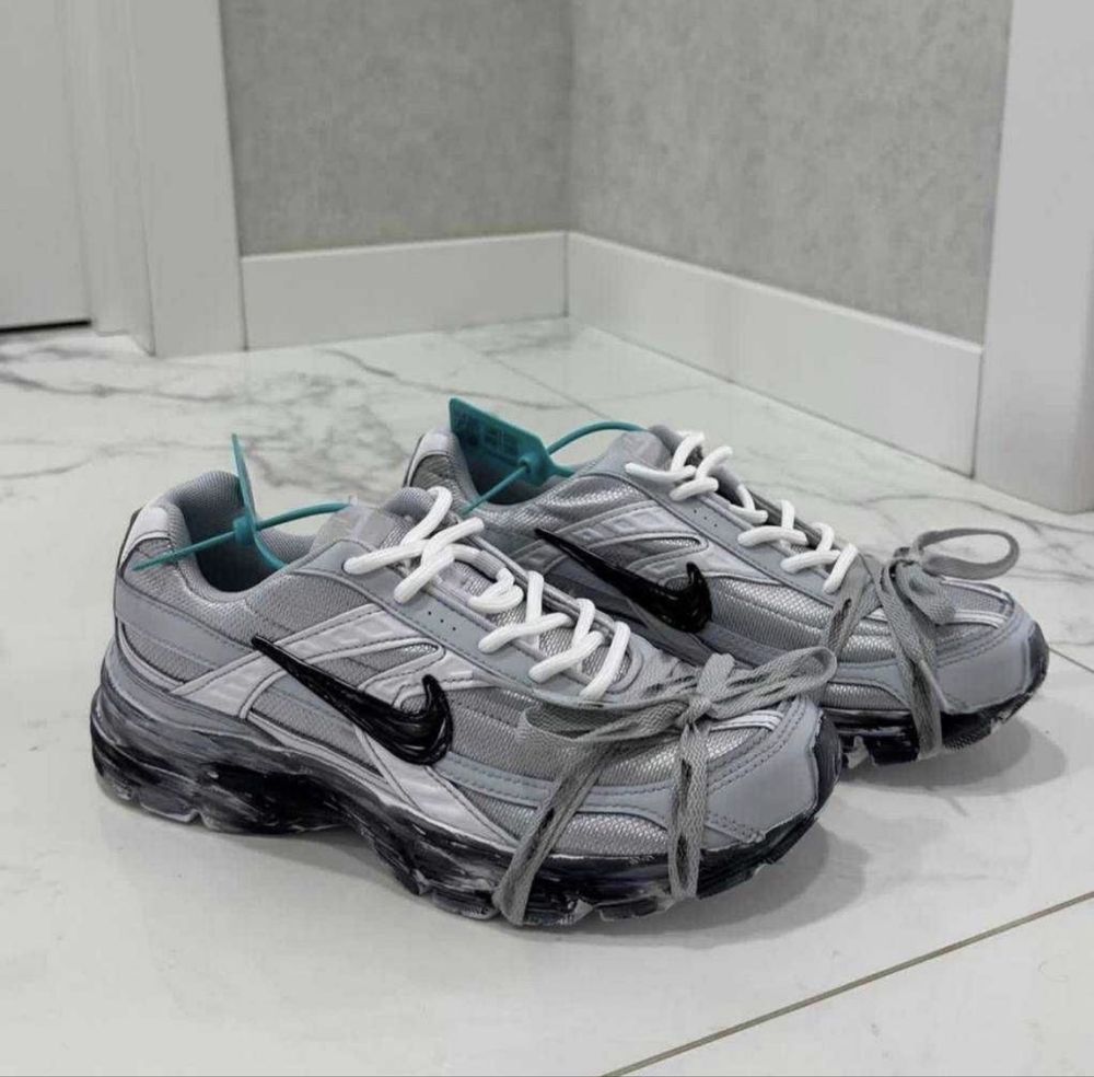 Nike initiator custom | Original