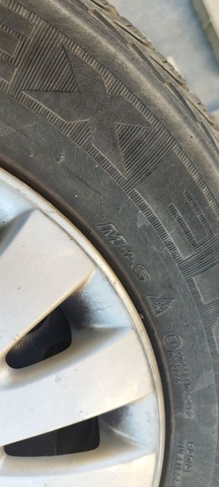 Jante tabla cu capace