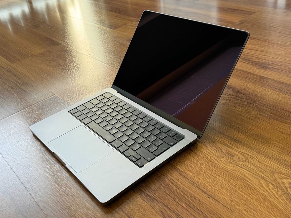 14' Apple MacBook Pro 2021  M1 Pro 16GB RAM/512GB SSD/Бат 16ч